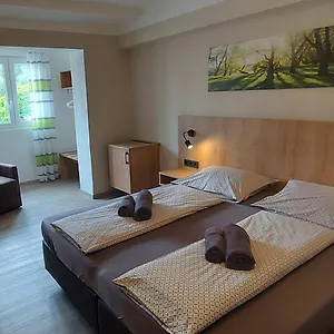 Guest house Delagera, Grossmehring